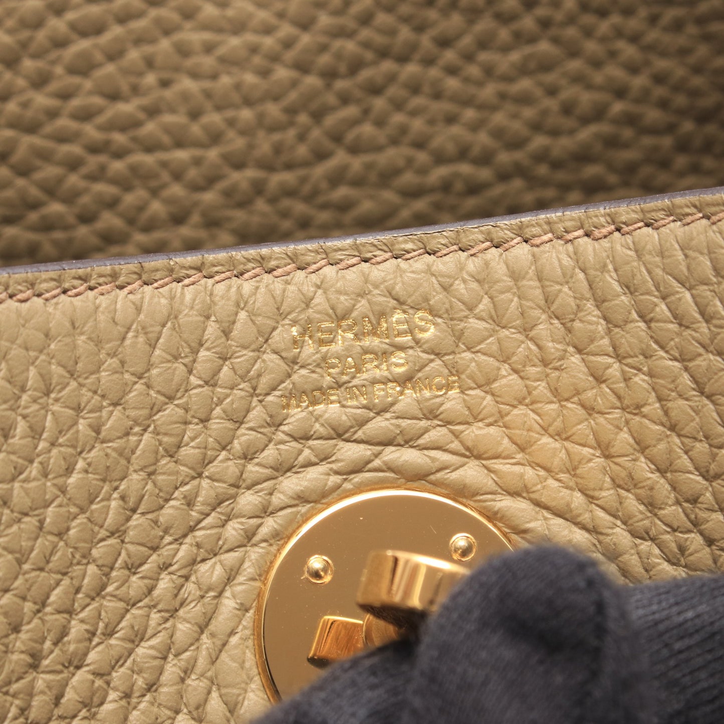 リンディ26 ベージュマルファ ショルダーバッグ トリヨンクレマンス ベージュ ゴールド金具 W刻印 エルメス バッグ HERMES