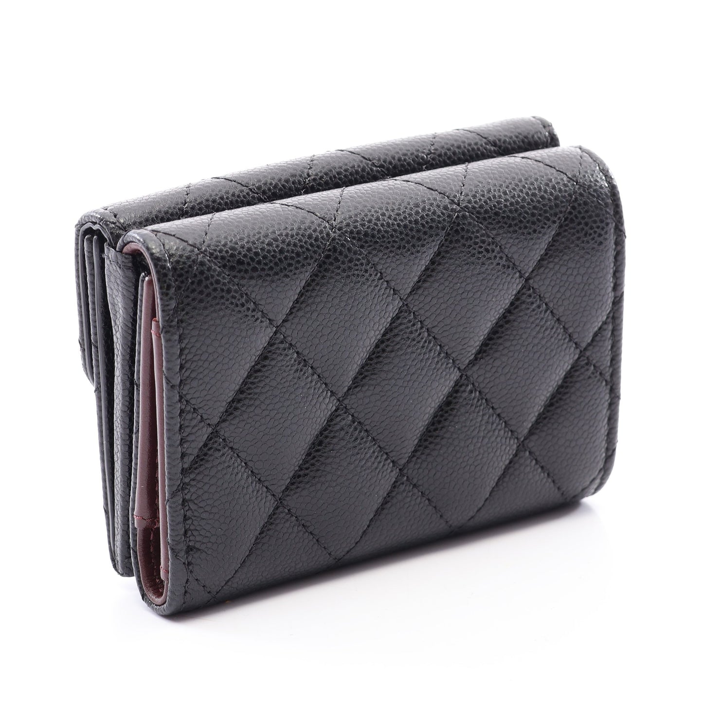 クラシック スモール フラップ ウォレット マトラッセ 三つ折り財布 キャビアスキン ブラック ゴールド金具 シャネル
