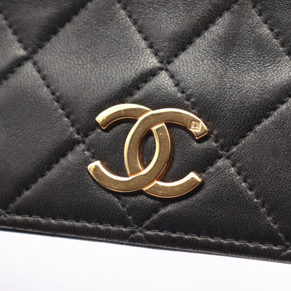 ミニマトラッセ フルフラップ チェーンショルダーバッグ ラムスキン ブラック ゴールド金具 シャネル