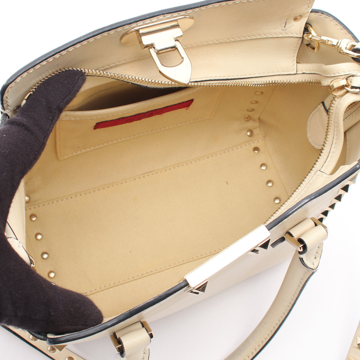 ロックスタッズ 2WAY ハンドバッグ レザー アイボリー ヴァレンティノ バッグ VALENTINO