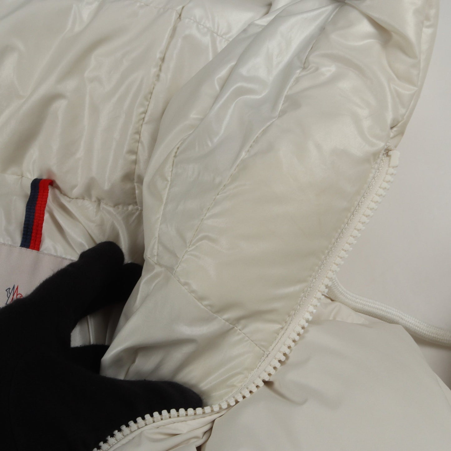 CARDERE フード付き ダウンジャケット オフホワイト モンクレール アウター MONCLER