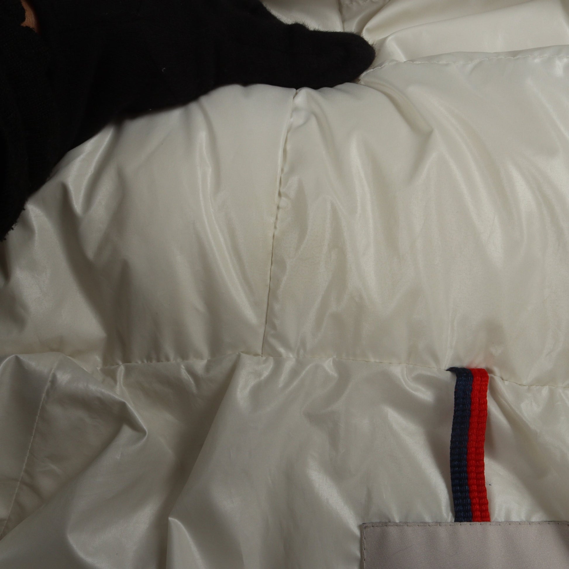 CARDERE フード付き ダウンジャケット オフホワイト モンクレール アウター MONCLER