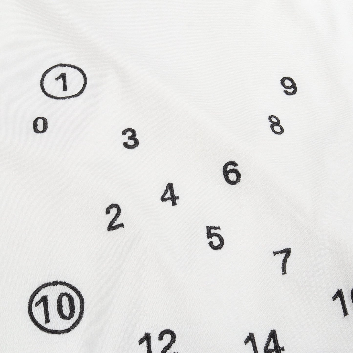 カレンダーロゴ 刺繍 半袖Tシャツ コットン ホワイト メゾンマルジェラ110 トップス Maison Margiela 1 10
