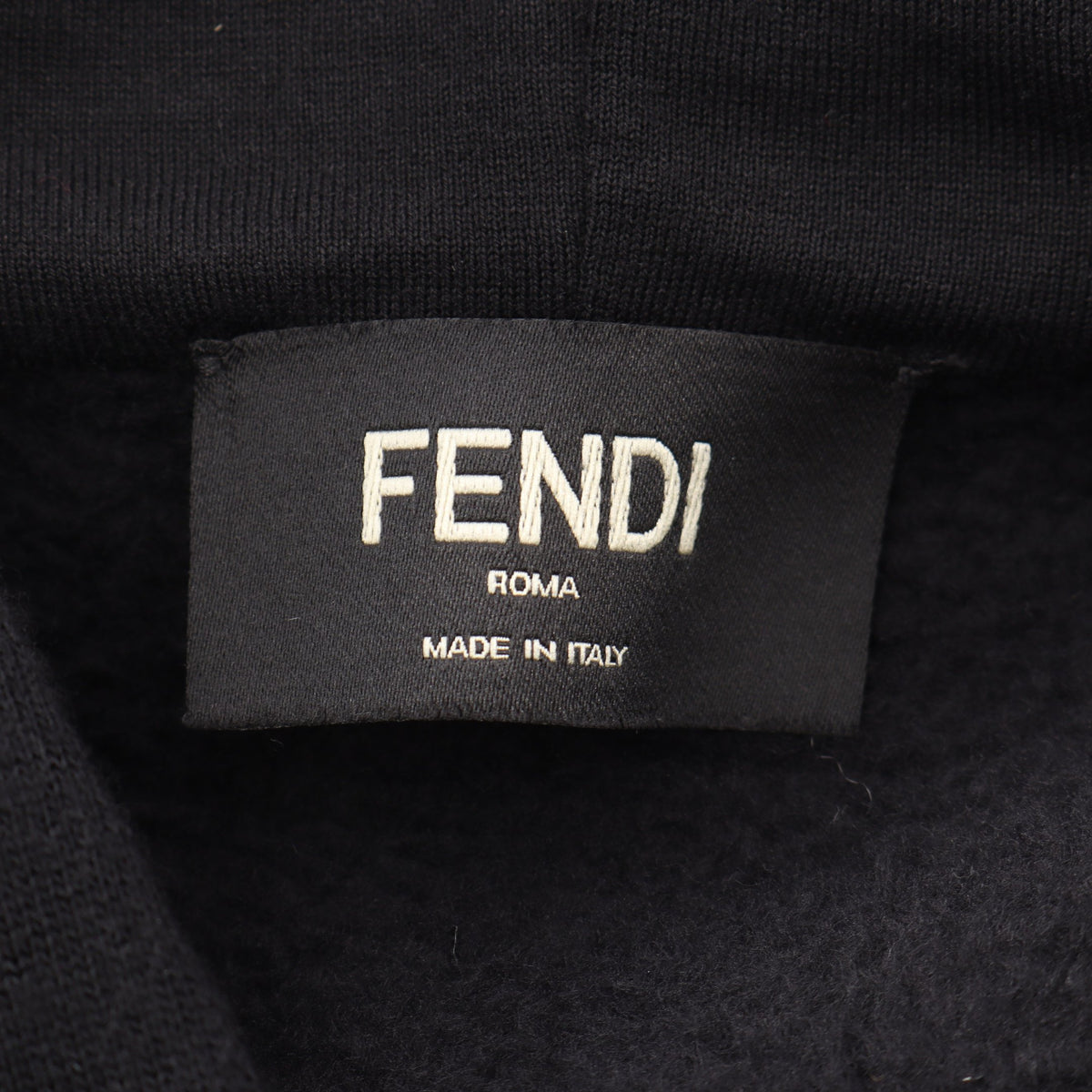 ズッカ プルオーバーパーカー スウェットパンツ セットアップ コットン ウール ブラック ゴールド ブラウン フェンディ スーツ FENDI