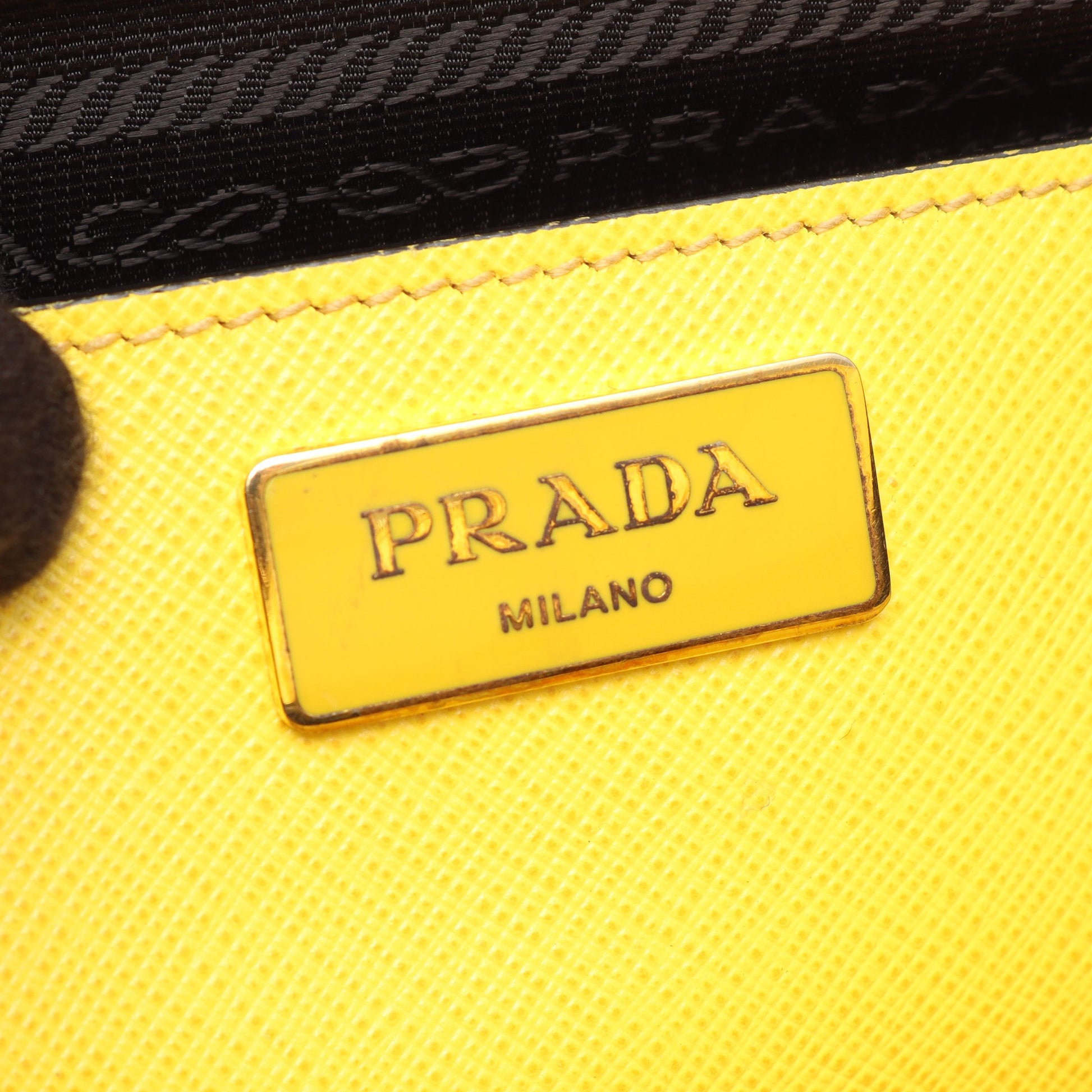 SAFFIANO LUX 2WAY ハンドバッグ トートバッグ サフィアーノレザー イエロー プラダ バッグ PRADA