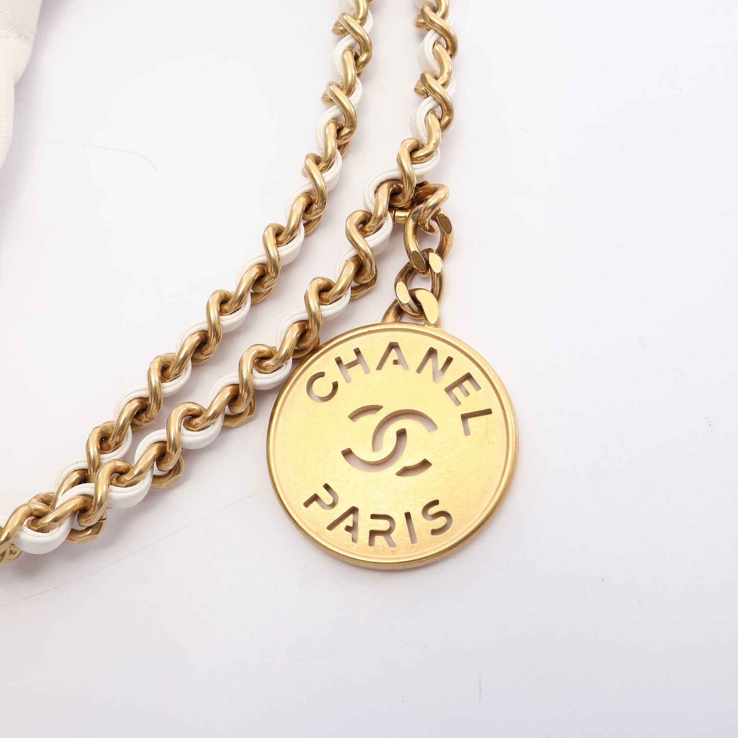 CHANEL 22 ミニ 2WAY チェーンショルダーバッグ レザー ホワイト ゴールド金具 シャネル