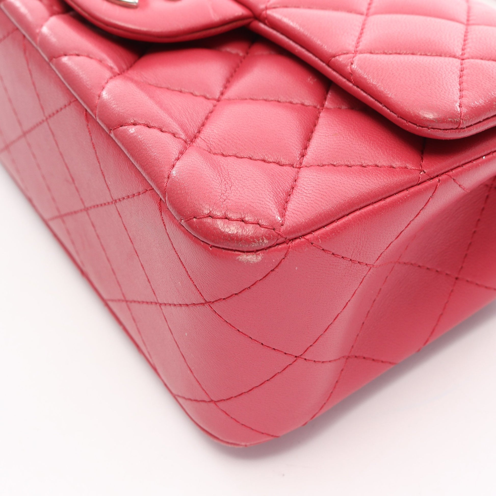 ミニマトラッセ チェーンショルダーバッグ ラムスキン ピンク シルバー金具 シャネル バッグ CHANEL