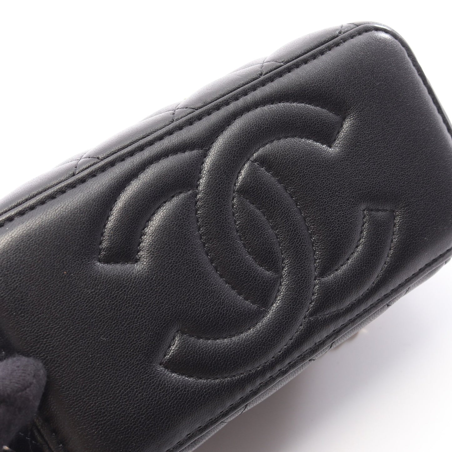 マトラッセ バニティバッグ チェーンショルダーバッグ ラムスキン ブラック ゴールド金具 シャネル バッグ CHANEL