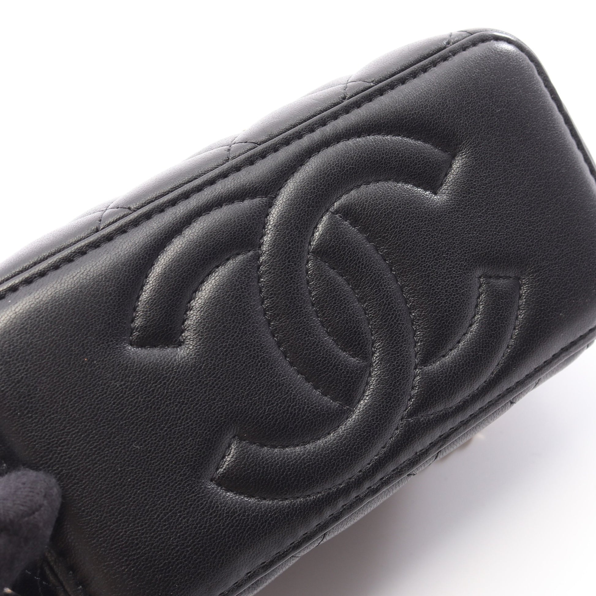 マトラッセ バニティバッグ チェーンショルダーバッグ ラムスキン ブラック ゴールド金具 シャネル バッグ CHANEL