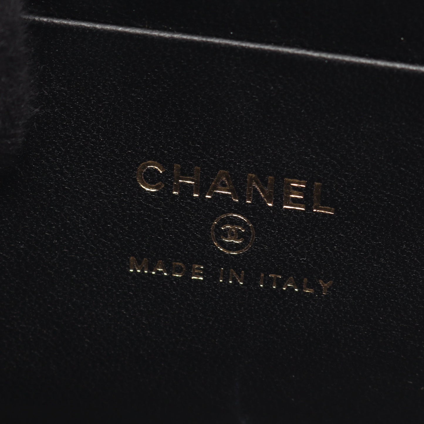 マトラッセ バニティバッグ チェーンショルダーバッグ ラムスキン ブラック ゴールド金具 シャネル バッグ CHANEL