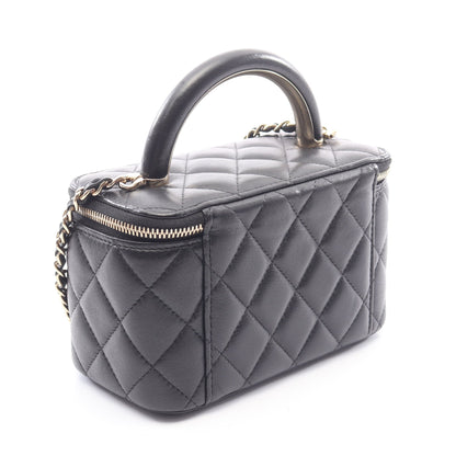 マトラッセ バニティバッグ チェーンショルダーバッグ ラムスキン ブラック ゴールド金具 シャネル バッグ CHANEL