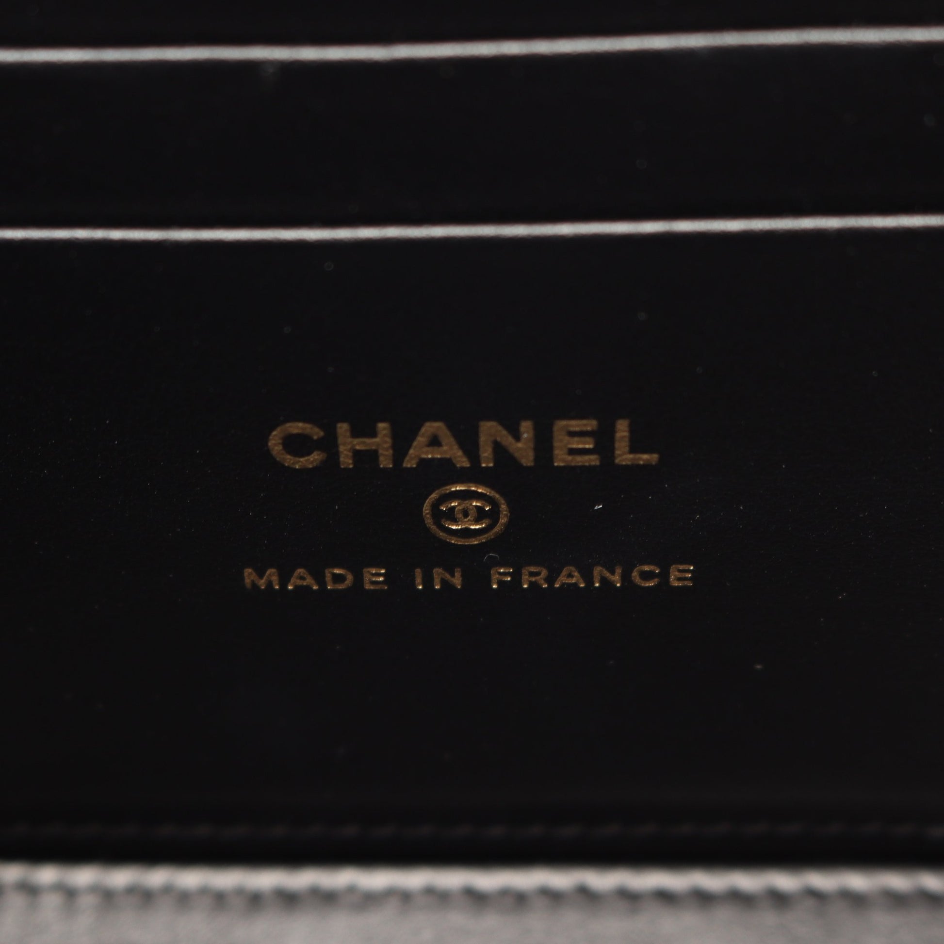 バニティ トランプモチーフ チェーンショルダーバッグ キャビアスキン ブラック ゴールド金具 シャネル バッグ CHANEL