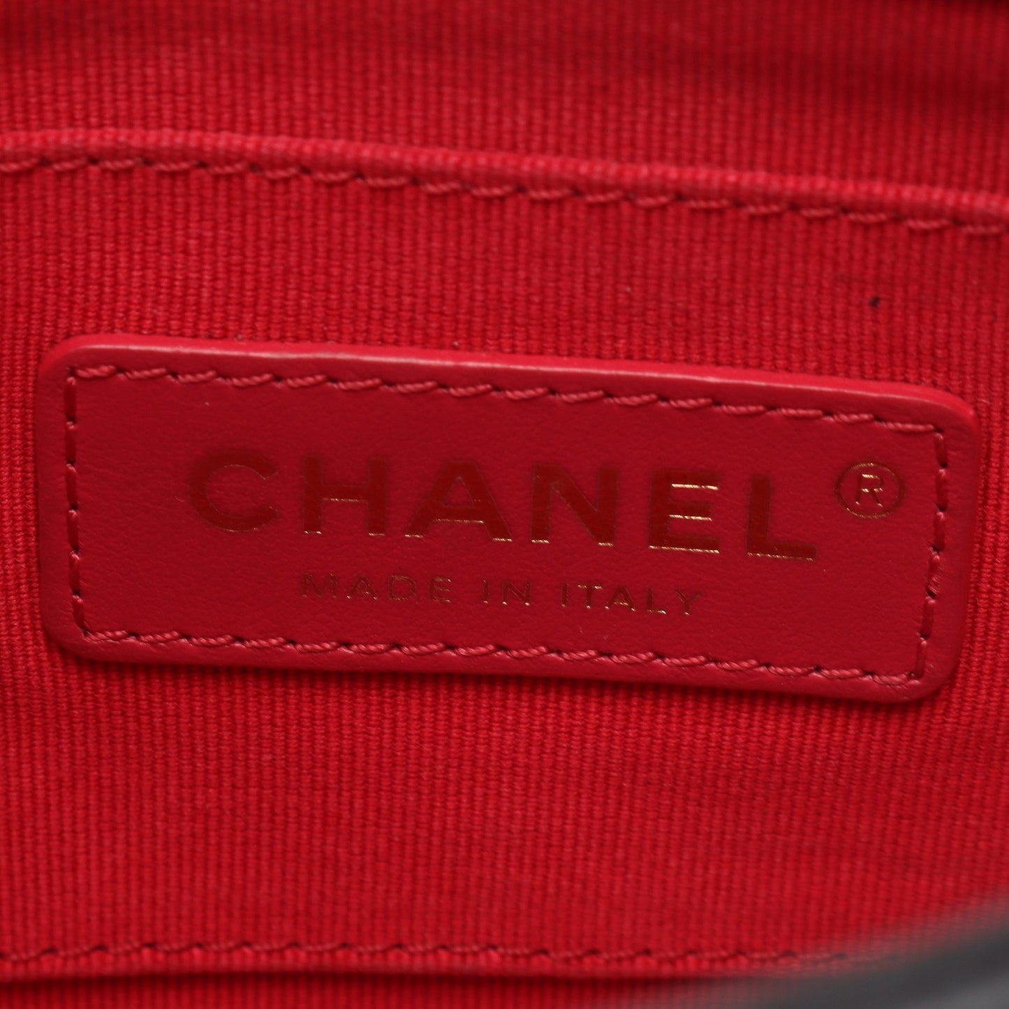マトラッセ チェーンショルダーバッグ キャビアスキン ブラック ゴールド金具 シャネル バッグ CHANEL
