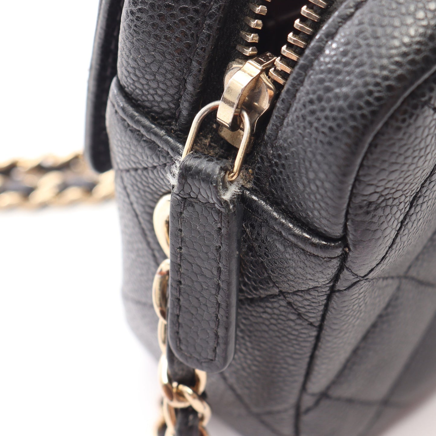 マトラッセ クラシック チェーンショルダーバッグ キャビアスキン ブラック ゴールド金具 シャネル バッグ CHANEL