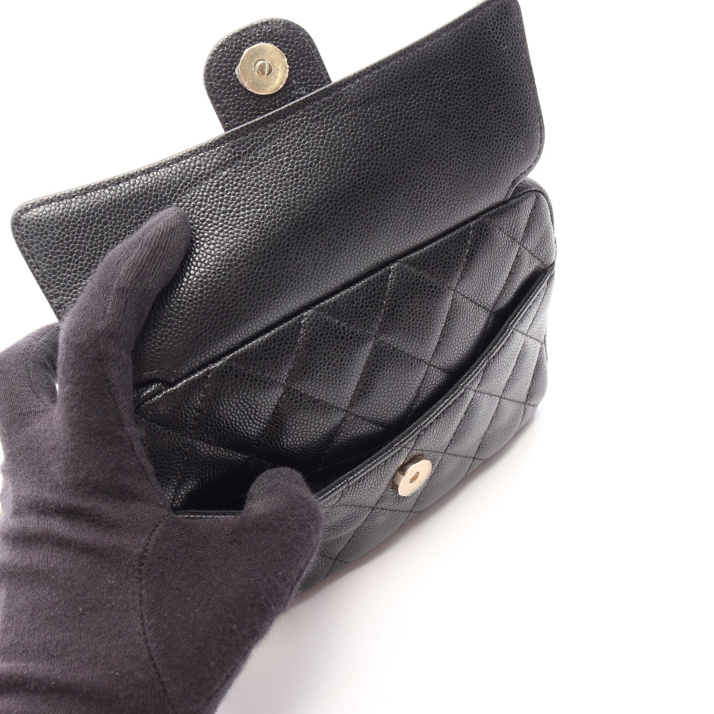 マトラッセ クラシック チェーンショルダーバッグ キャビアスキン ブラック ゴールド金具 シャネル バッグ CHANEL