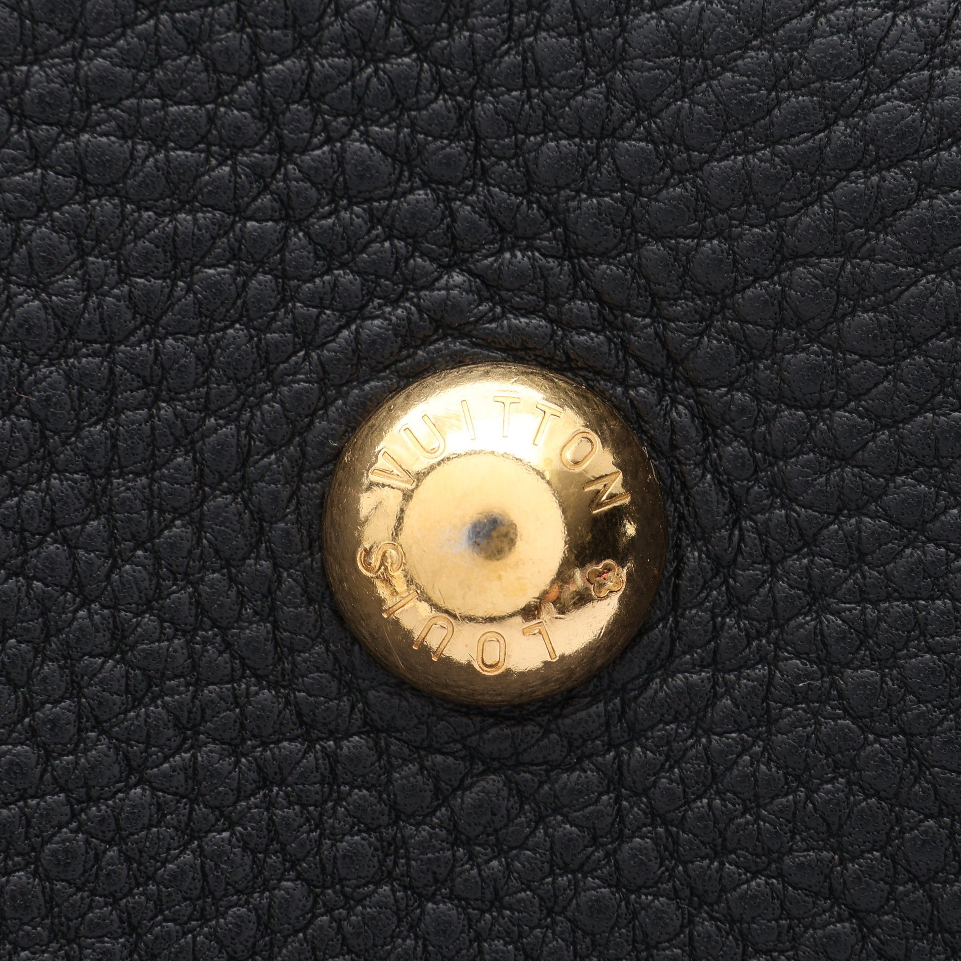 マヒナL マヒナ ノワール ショルダーバッグ レザー ブラック ルイヴィトン バッグ LOUIS VUITTON