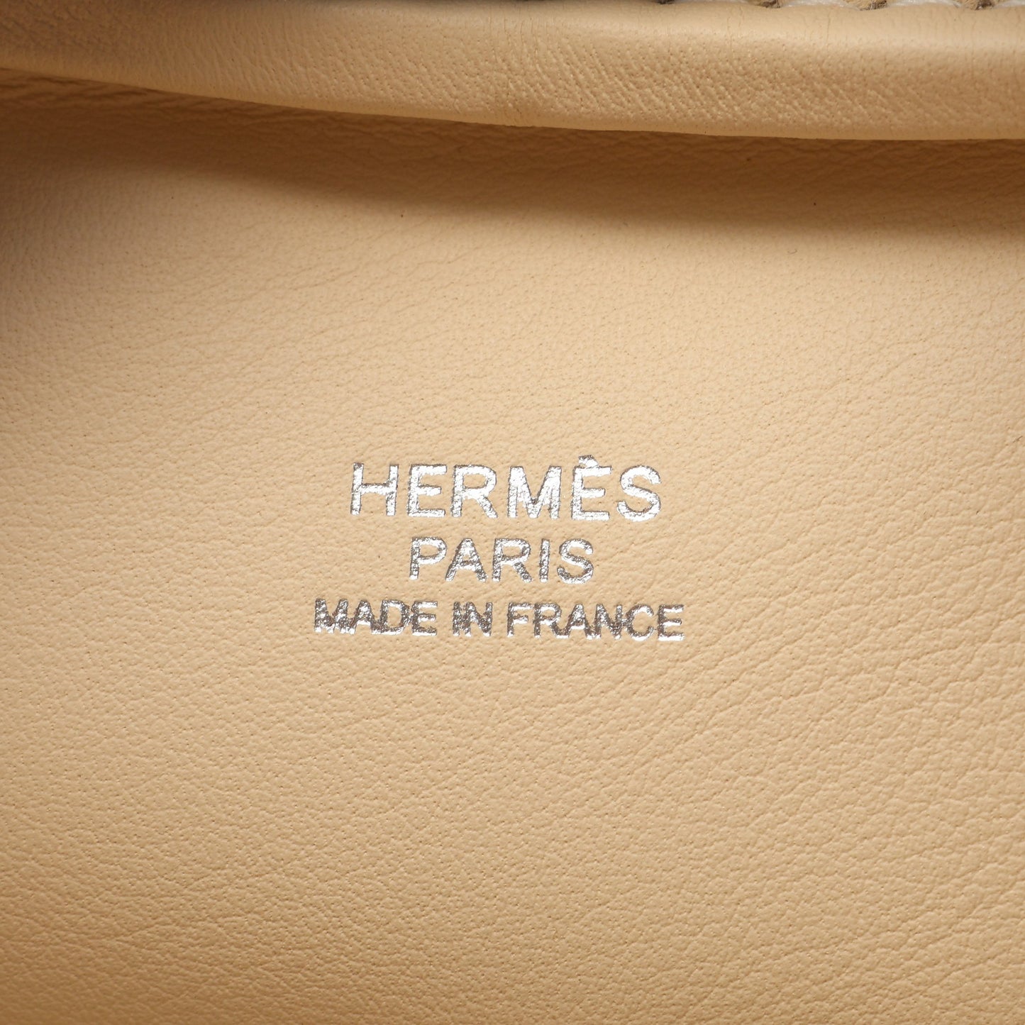 プリュム28 ハンドバッグ ヴォースイフト アイボリー シルバー金具 K刻印 エルメス バッグ HERMES