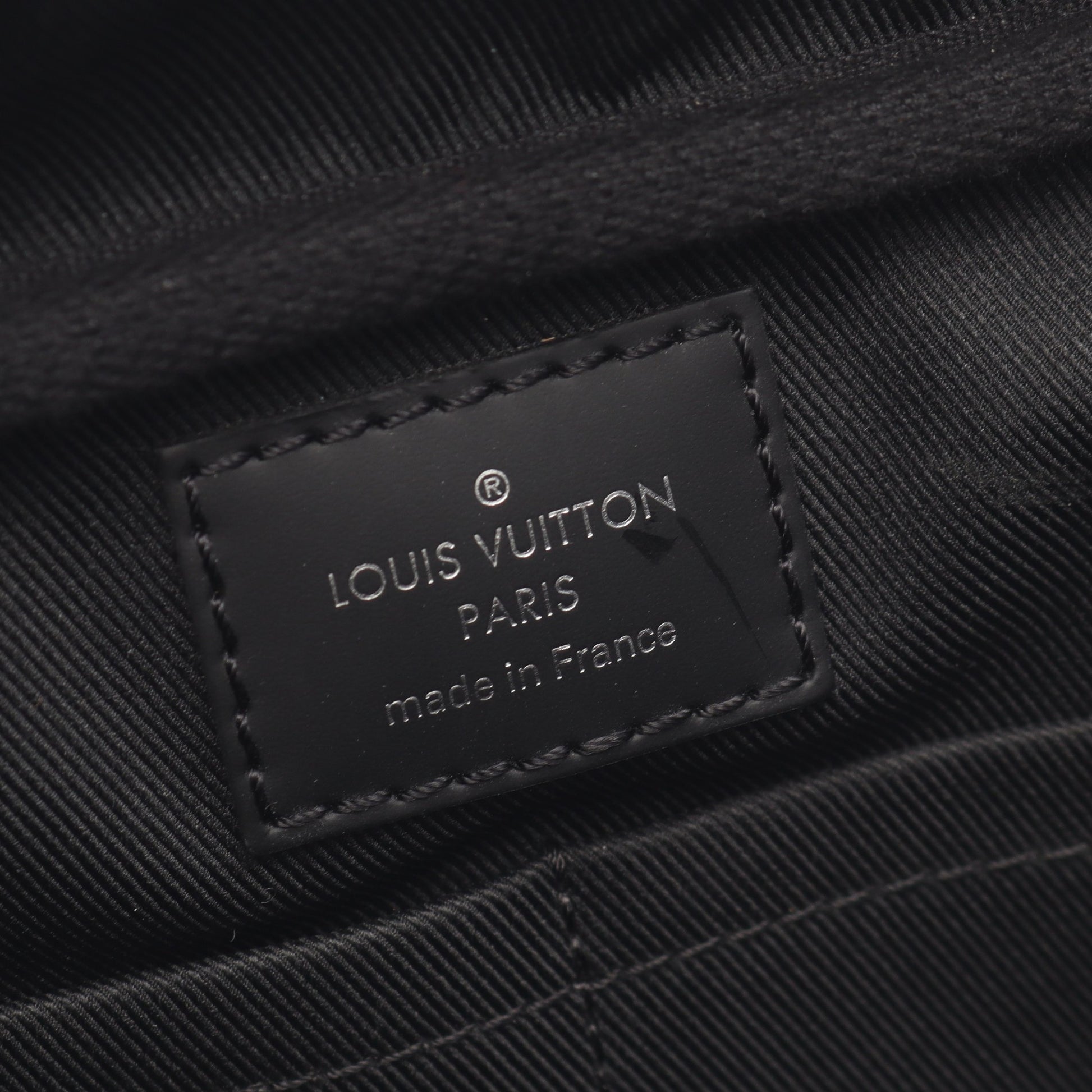 バムバッグ モノグラムエクリプス ボディバッグ ウエストバッグ PVC レザー ブラック ルイヴィトン バッグ LOUIS VUITTON