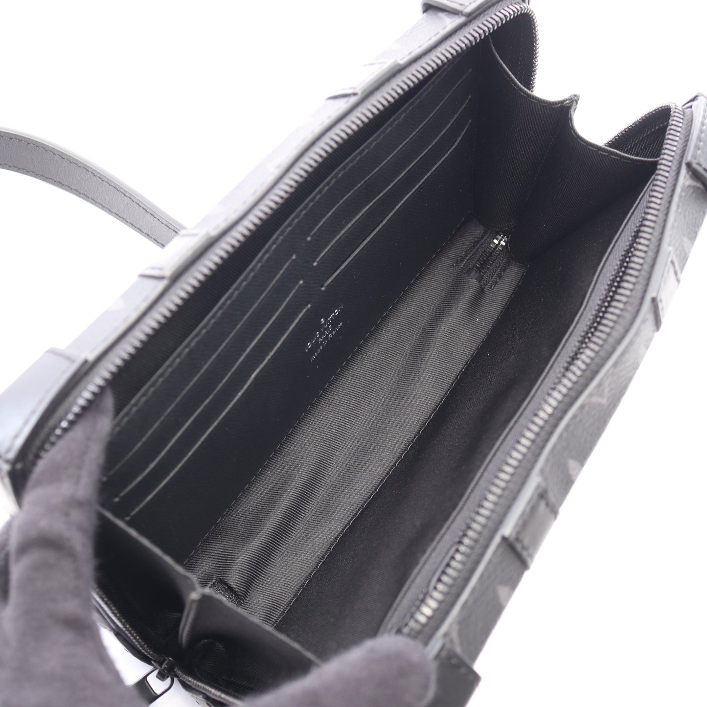 ソフトトランク ウォレット モノグラムエクリプス ショルダーウォレット PVC レザー ブラック ルイヴィトン バッグ LOUIS VUITTON