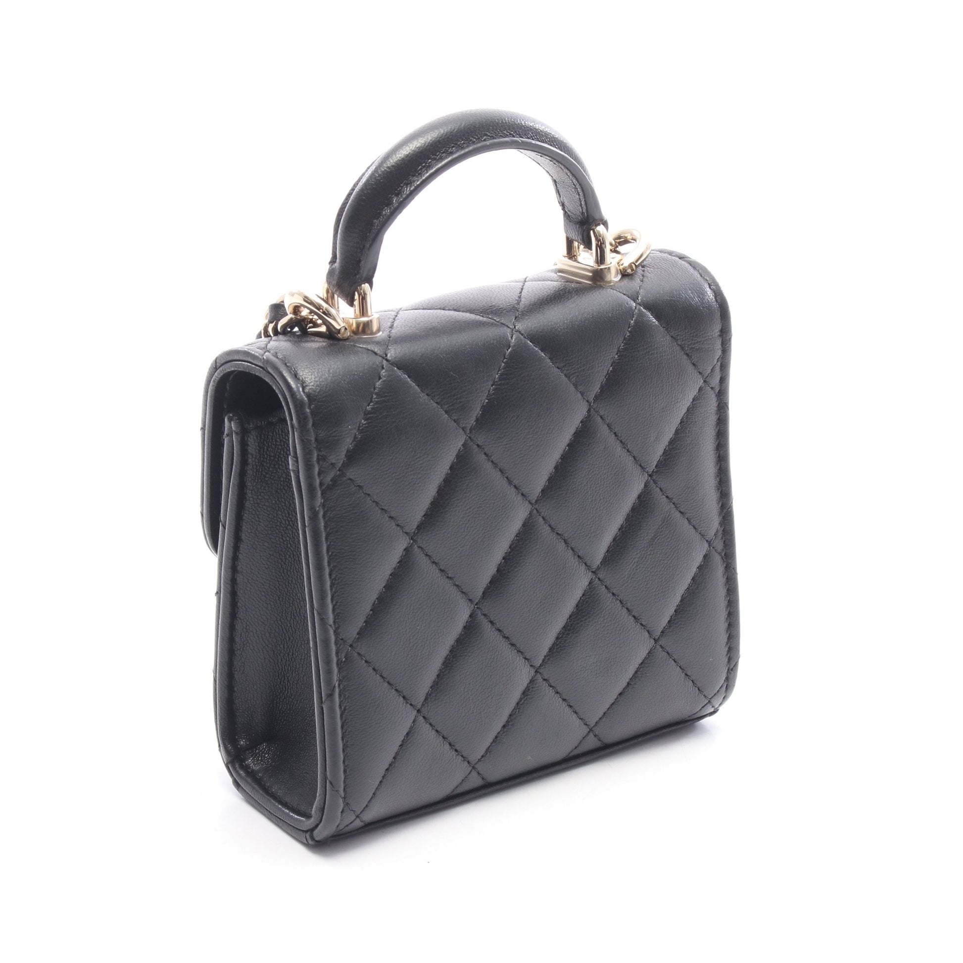 トレンディCC チェーンショルダーバッグ ラムスキン ブラック ゴールド金具 シャネル バッグ CHANEL
