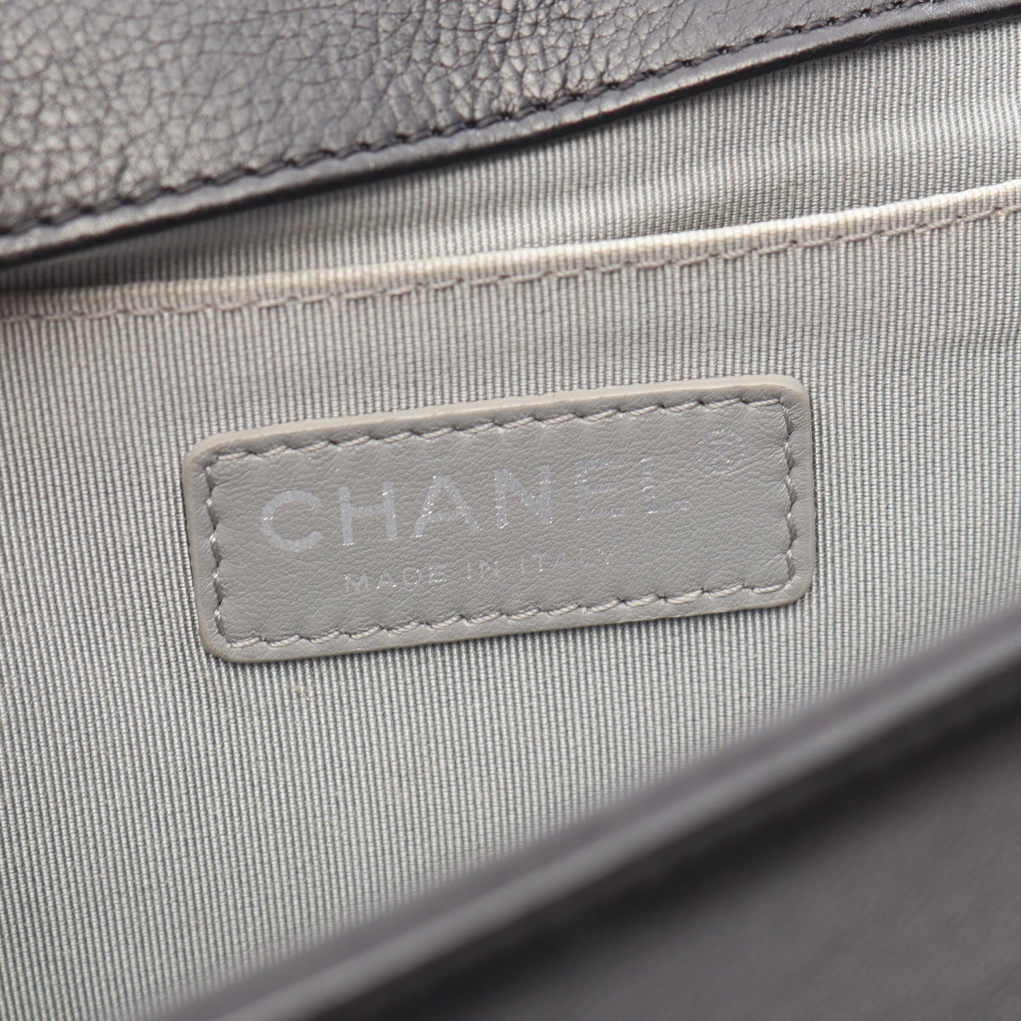 ボーイシャネル チェーンショルダーバッグ ラムスキン ブラック シルバー金具 シャネル バッグ CHANEL
