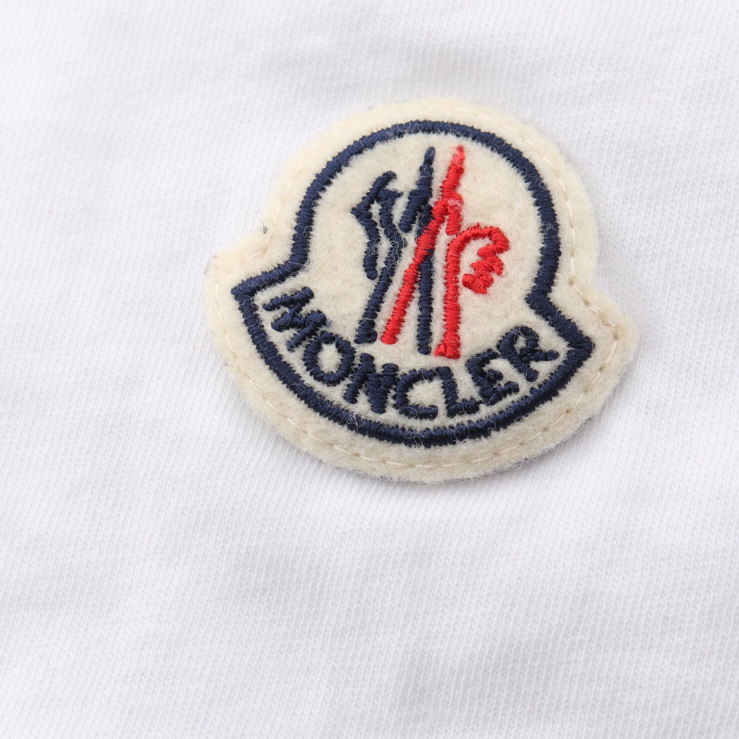 アームロゴ 長袖Tシャツ コットン ホワイト モンクレール