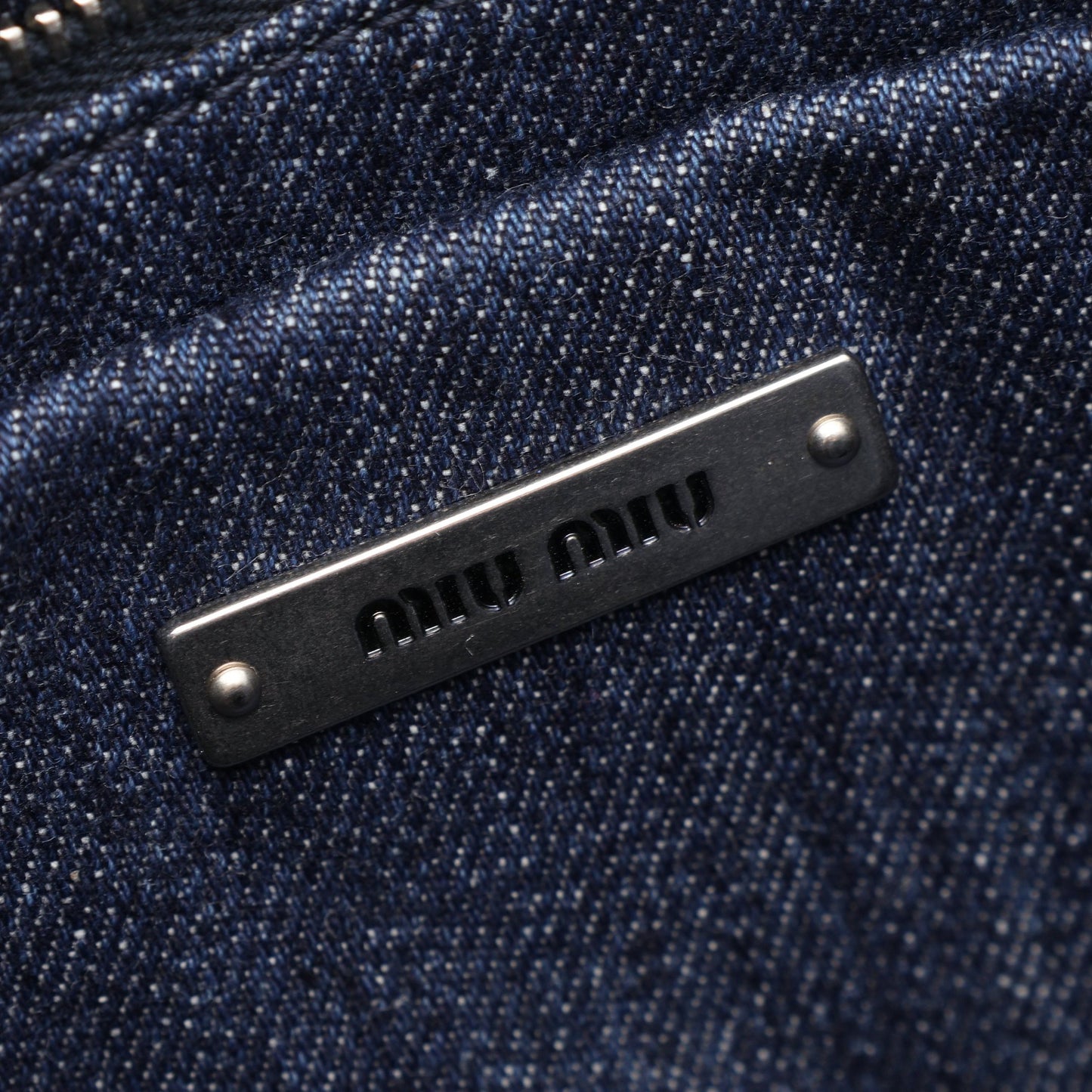 DENIM RICAMO TA 2WAY ショルダーバッグ トートバッグ デニム インディゴブルー レッド マルチカラー ミュウミュウ