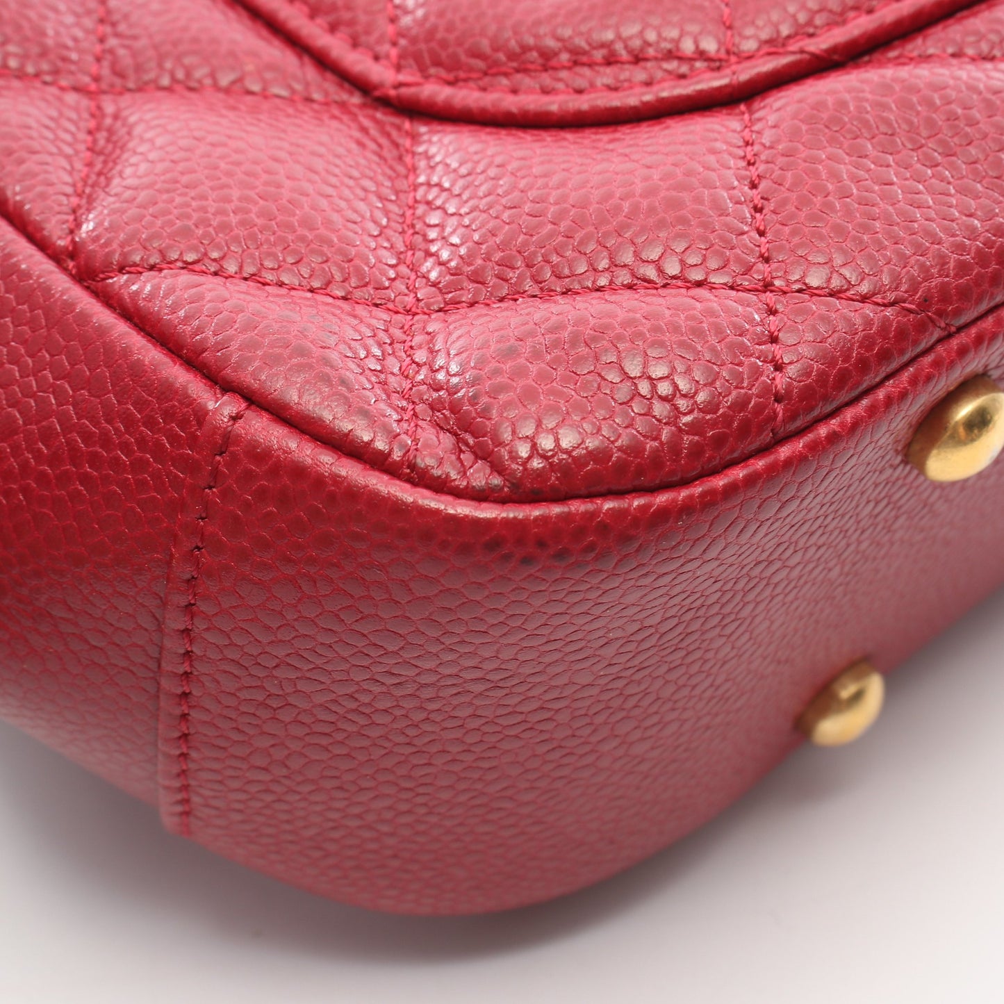マトラッセ トップハンドル 2WAY チェーンショルダーバッグ キャビアスキン レッド ゴールド金具 シャネル