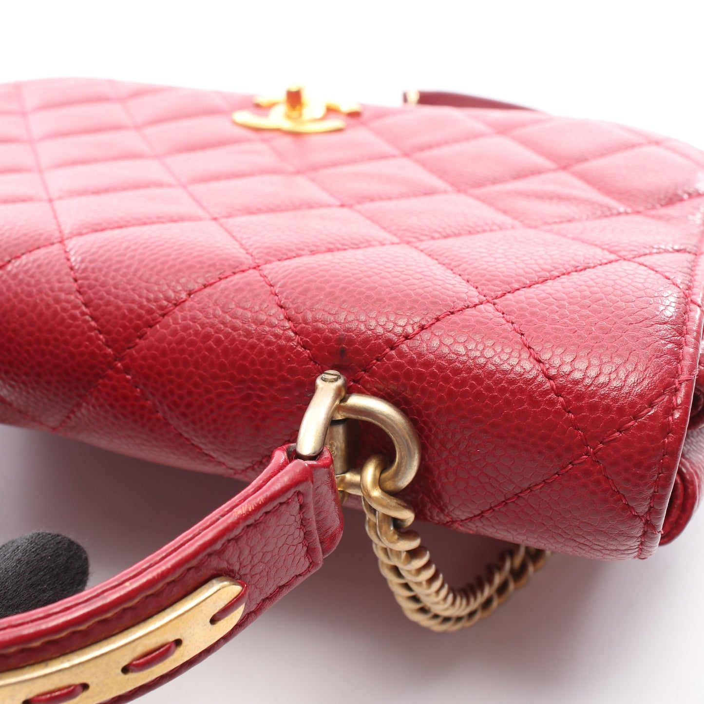 マトラッセ トップハンドル 2WAY チェーンショルダーバッグ キャビアスキン レッド ゴールド金具 シャネル