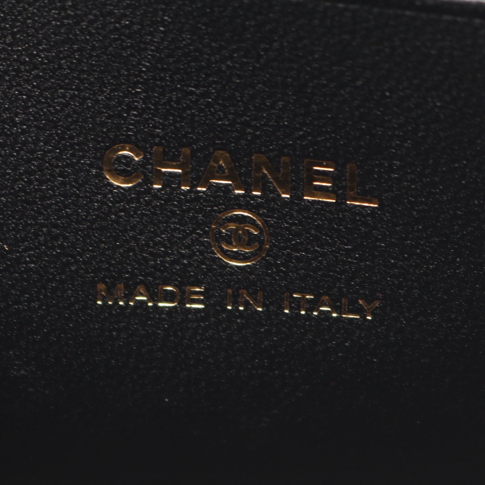 マトラッセ バニティ チェーンショルダーバッグ ラムスキン ブラック ゴールド金具 シャネル バッグ CHANEL