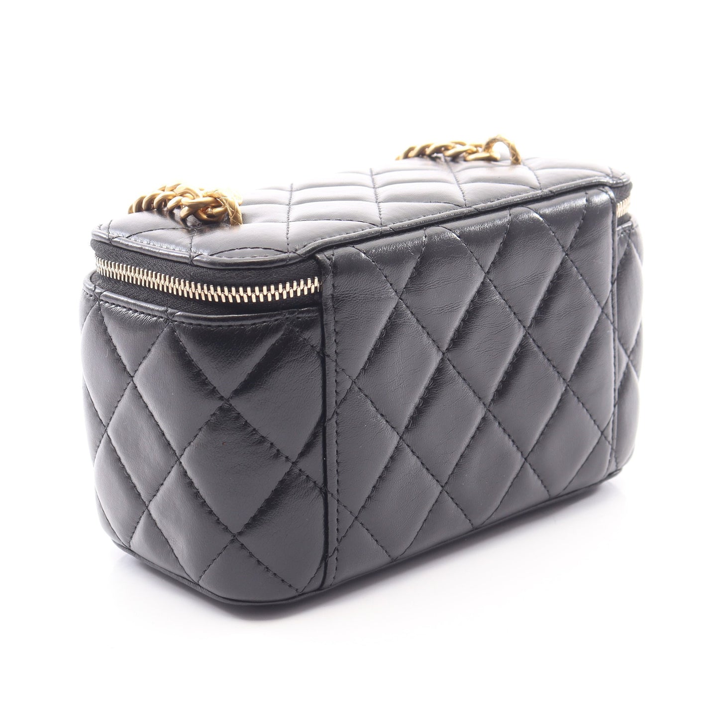 マトラッセ バニティ チェーンショルダーバッグ ラムスキン ブラック ゴールド金具 シャネル バッグ CHANEL