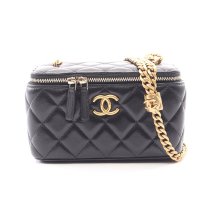 マトラッセ バニティ チェーンショルダーバッグ ラムスキン ブラック ゴールド金具 シャネル バッグ CHANEL