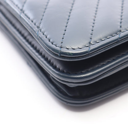 ココボーイ チェーンウォレット ラムスキン ネイビー シルバー金具 シャネル