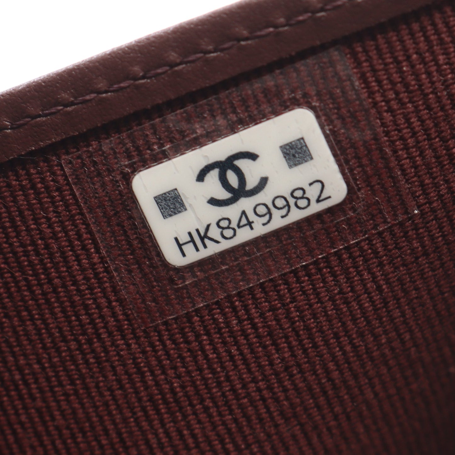 クラシック スモール フラップ ウォレット 三つ折り財布 キャビアスキン ブラック シルバー金具 シャネル