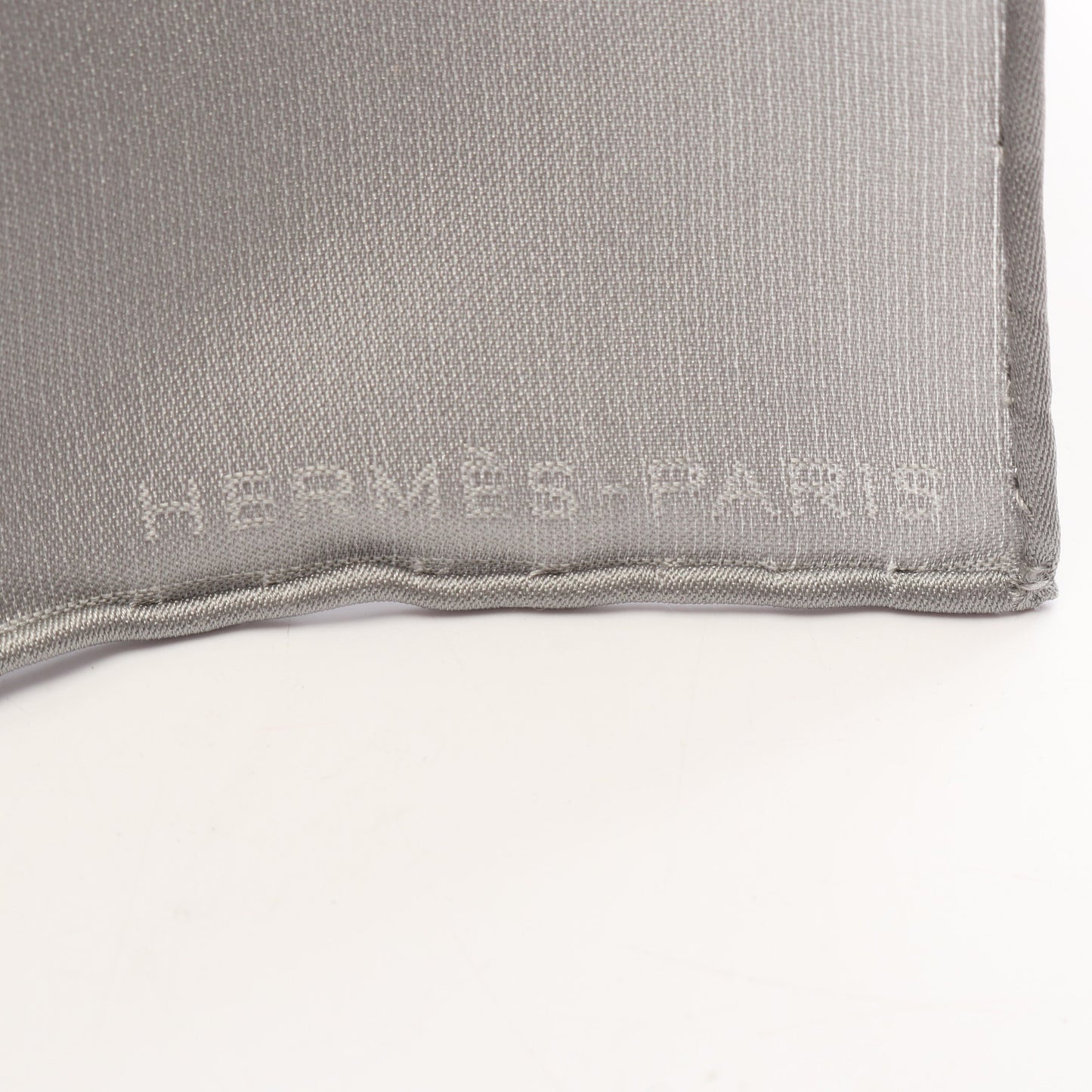 POCHETTE FACONNEE GRAND H ポケットチーフ スカーフ シルク グレー エルメス