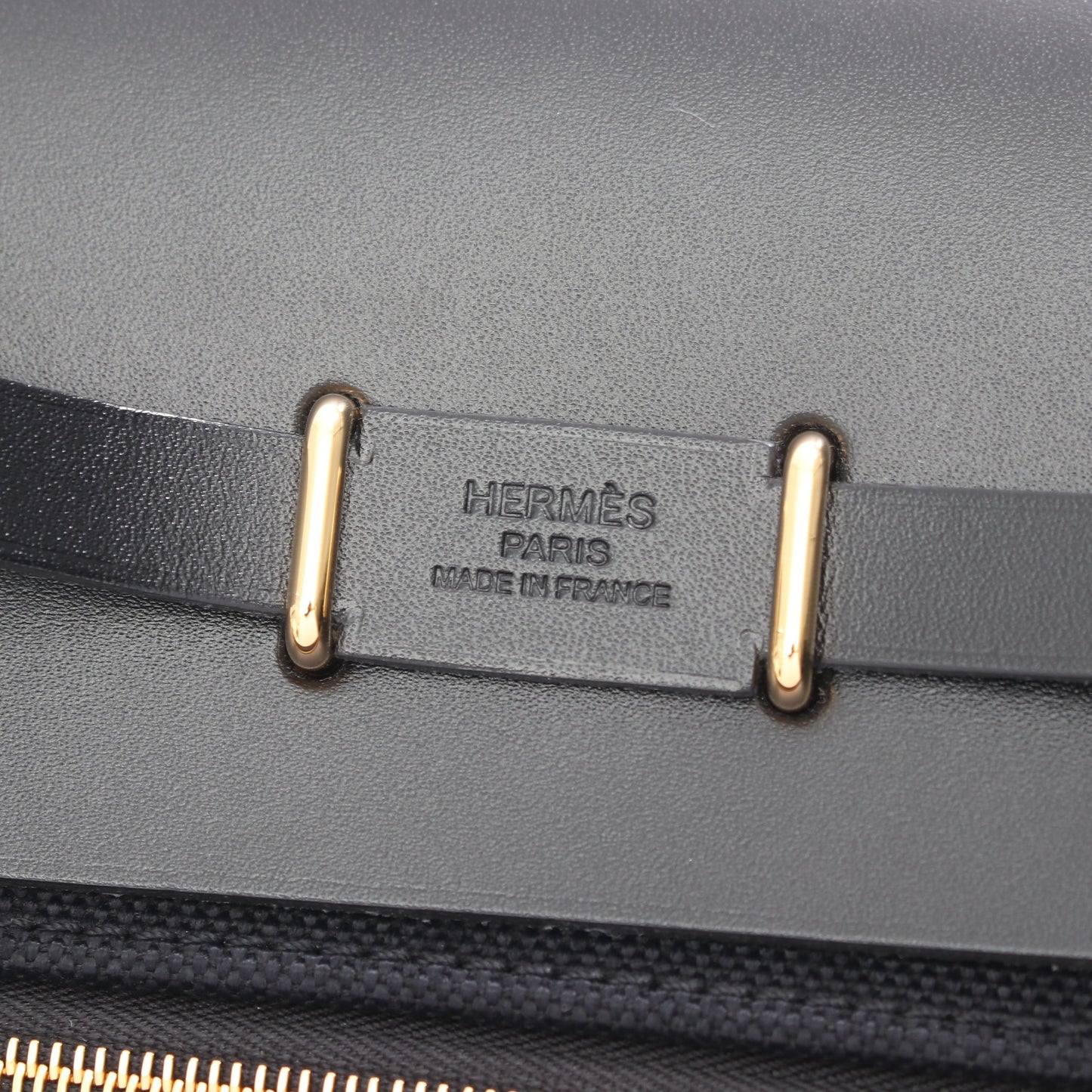 エールバッグジップ ミニ ショルダーバッグ トワルミリタリー ヴァッシュハンター ブラック ゴールド金具 G刻印 エルメス バッグ HERMES