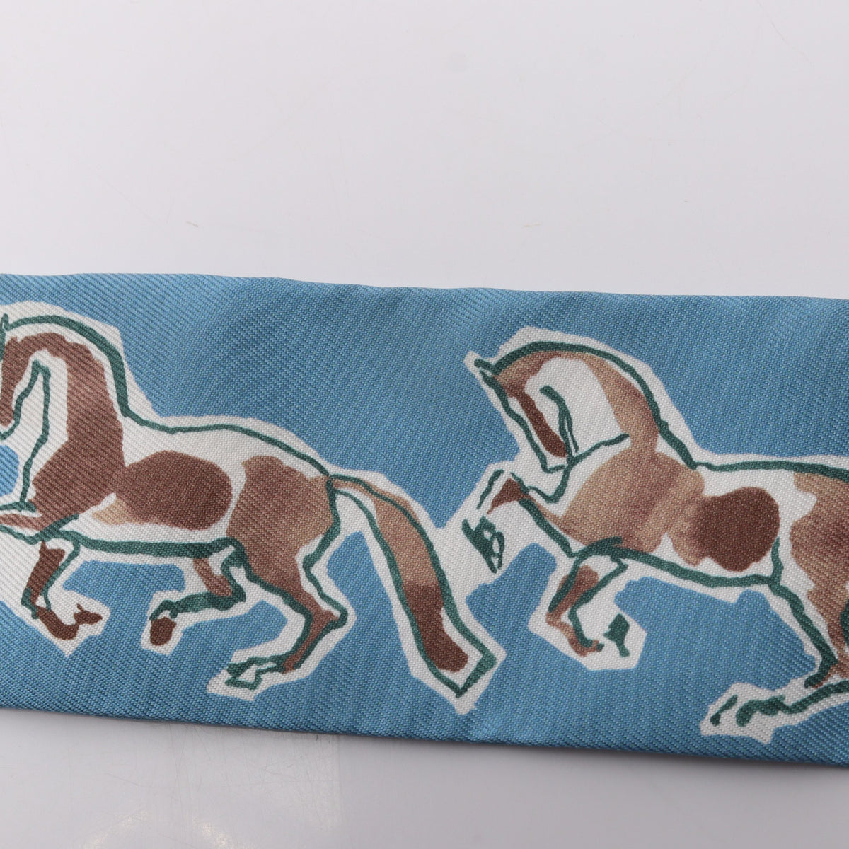 ツイリー CHEVAUX EN LIBERTE リボン スカーフ シルク ライトブルー マルチカラー エルメス