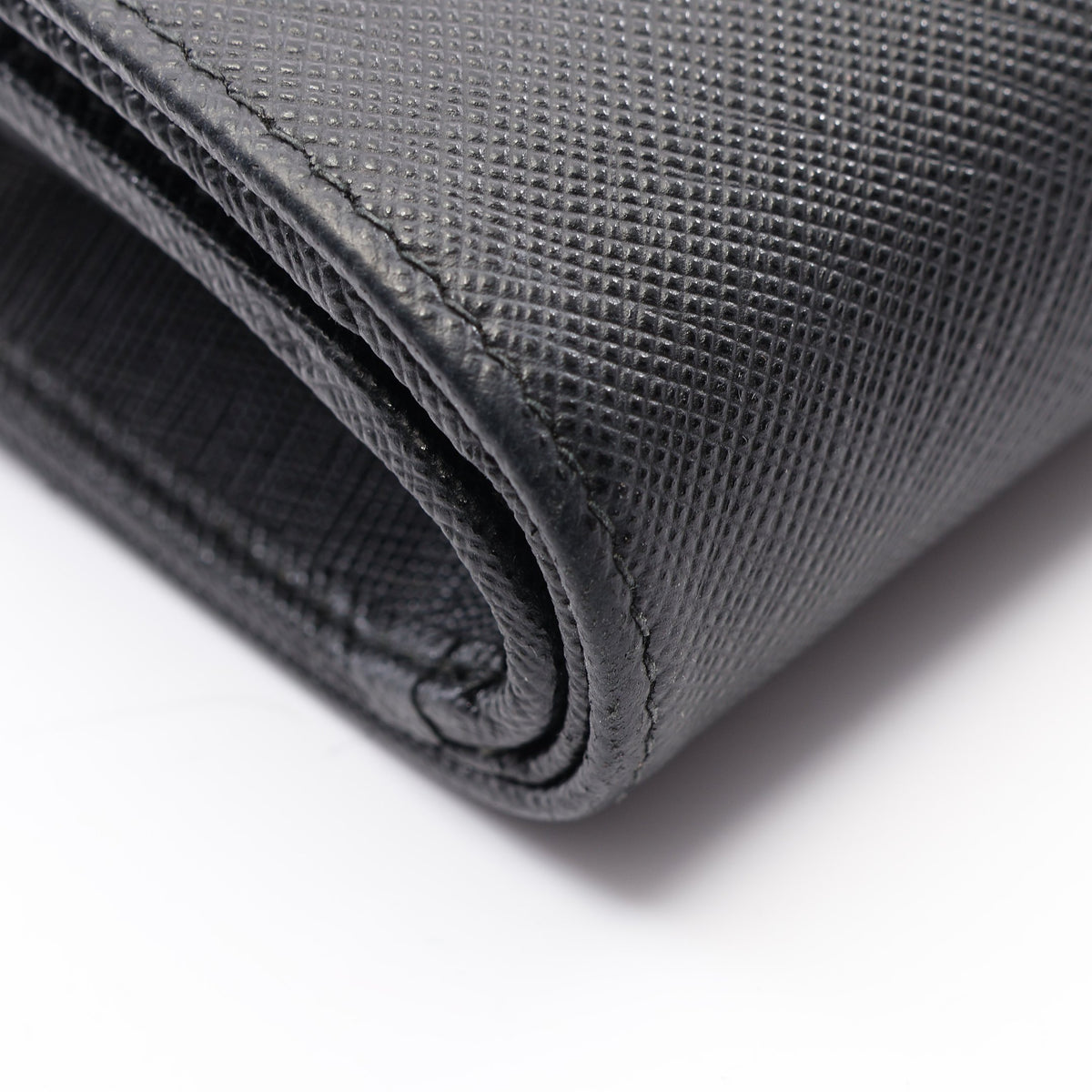 SAFFIANO TRIANGOLO 二つ折り財布 サフィアーノレザー ブラック プラダ