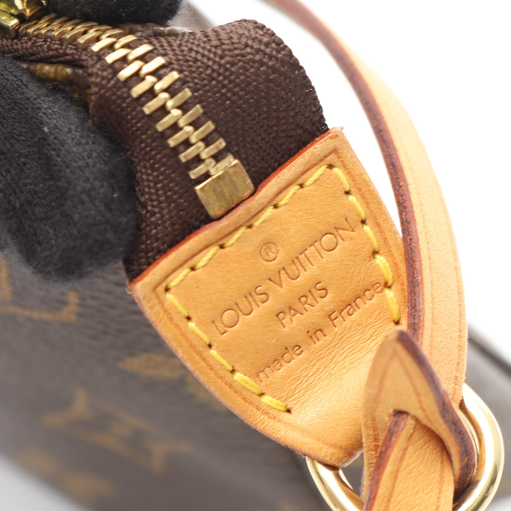 ポシェットアクセソワール モノグラム ハンドバッグ PVC レザー ブラウン ルイヴィトン バッグ LOUIS VUITTON