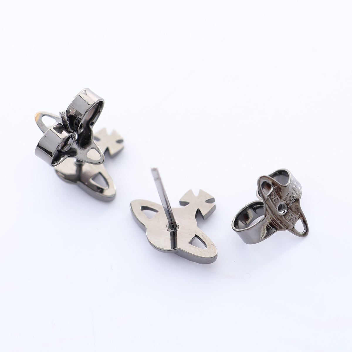 FARAH ファラー ピアス ブラック ヴィヴィアンウエストウッド アクセサリー Vivienne Westwood
