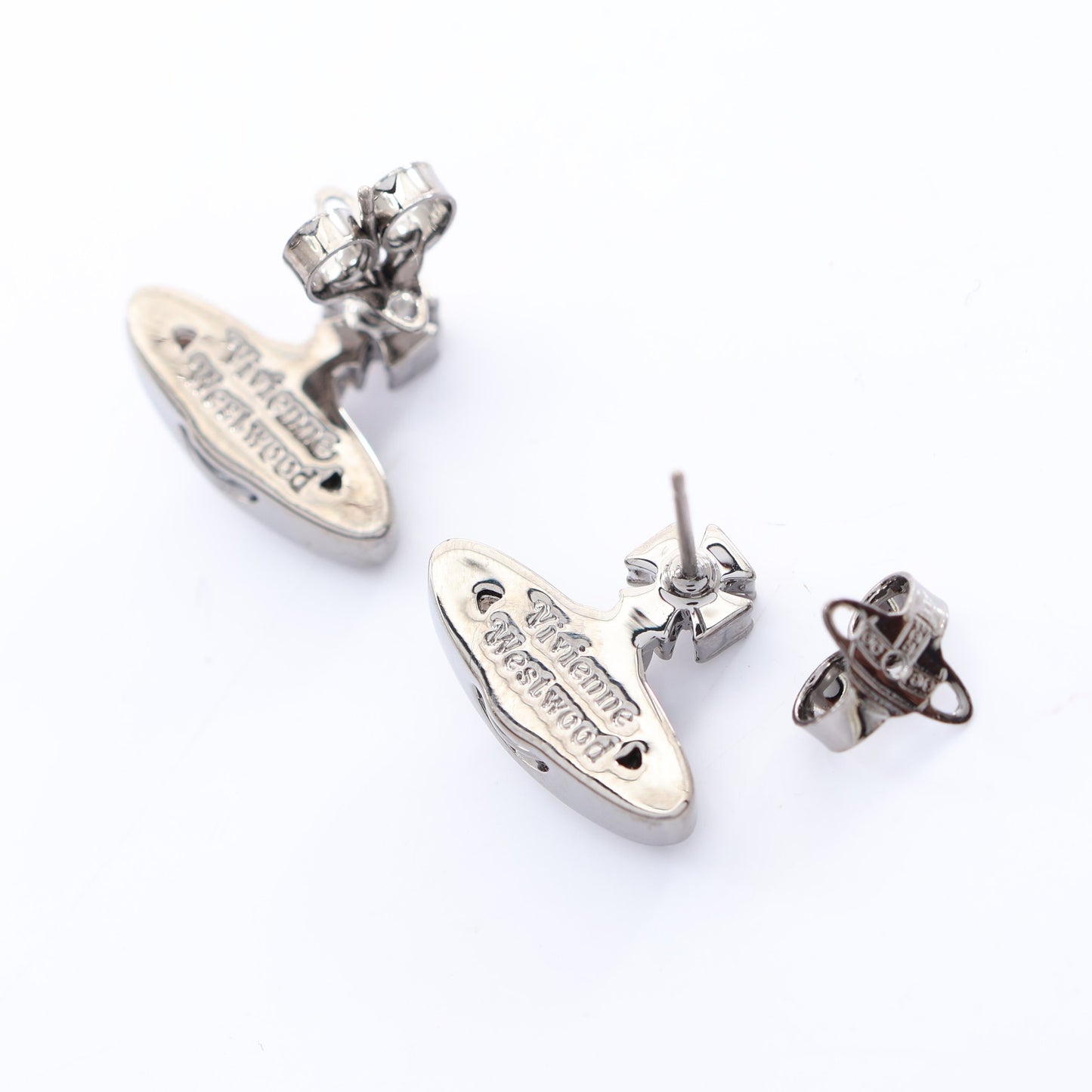 PINA BAS RELIEF EARRINGS ピナ バス レリーフ ピアス ラインストーン シルバー クリア ヴィヴィアンウエストウッド アクセサリー Vivienne Westwood