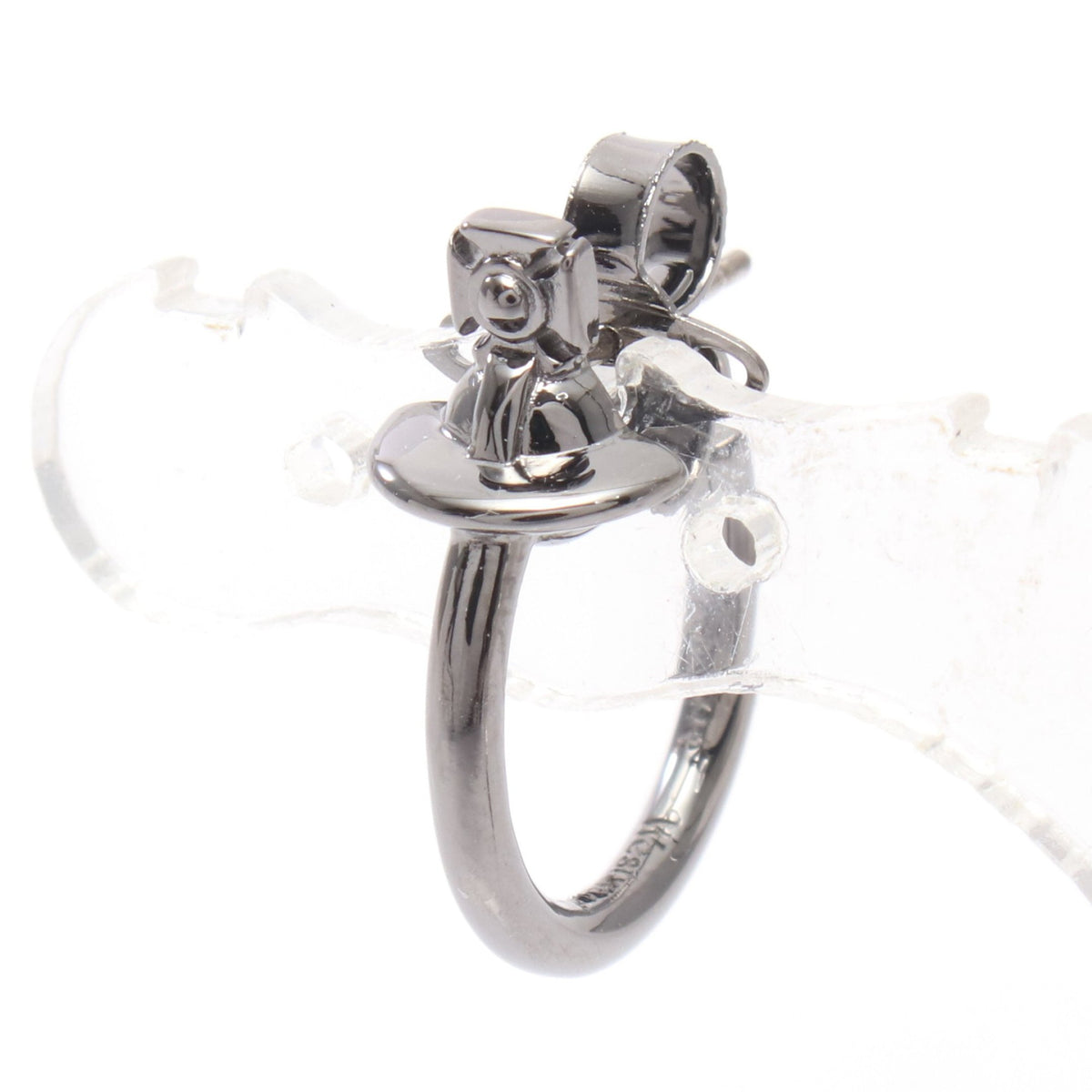 VERA STUD ヴェラ スタッド 片耳用 ピアス ブラック ヴィヴィアンウエストウッド アクセサリー Vivienne Westwood