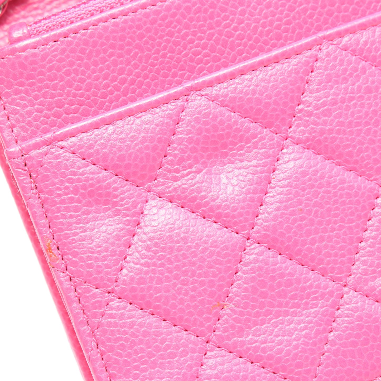 マトラッセ チェーンウォレット キャビアスキン ピンク シルバー金具 シャネル