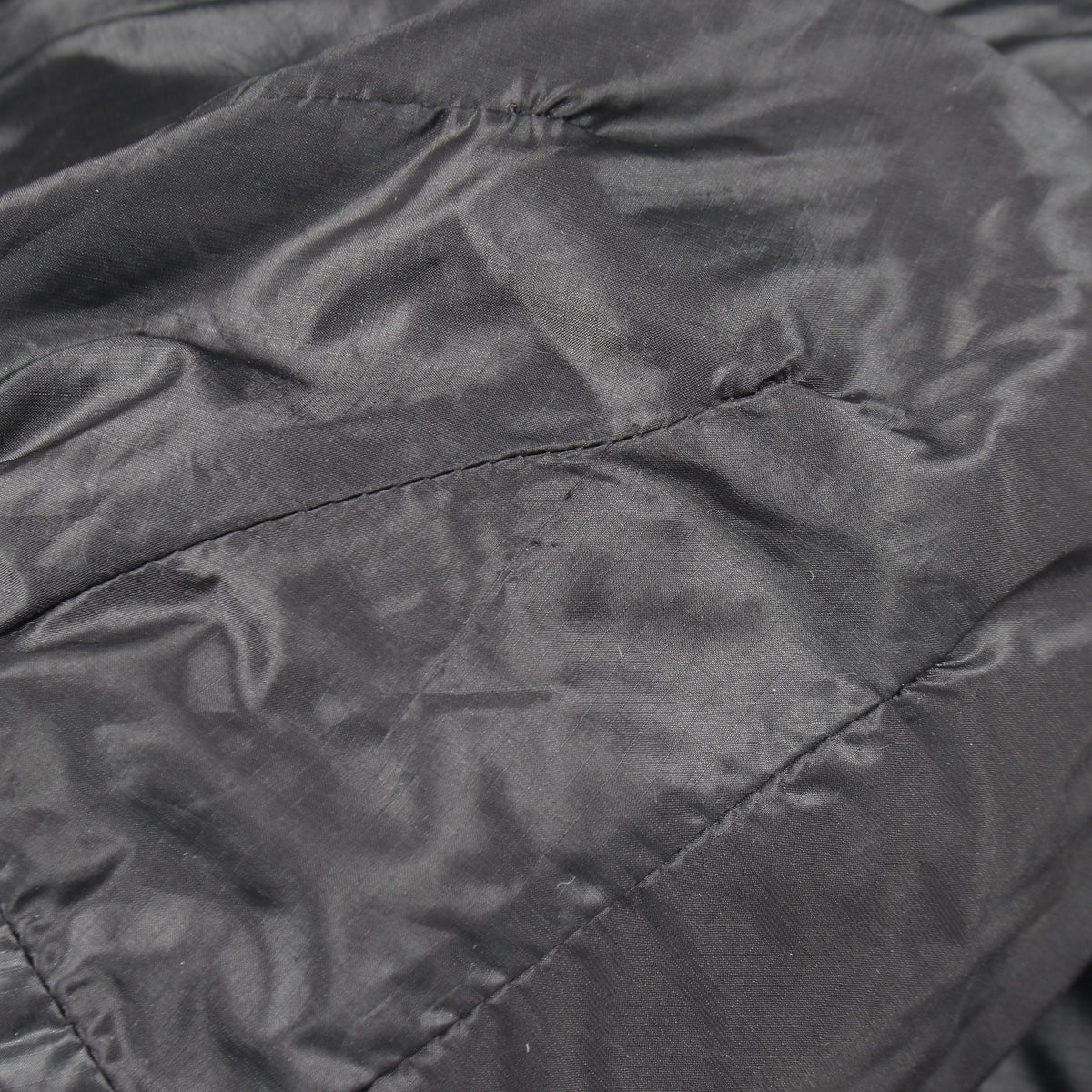 Lodge Hoody ロッジ フード付き ダウンジャケット ナイロン ブラック カナダグース