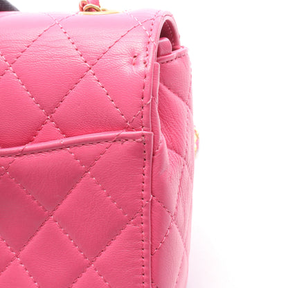 マトラッセ スモールフラップ チェーンショルダーバッグ レザー ピンク ゴールド金具 シャネル