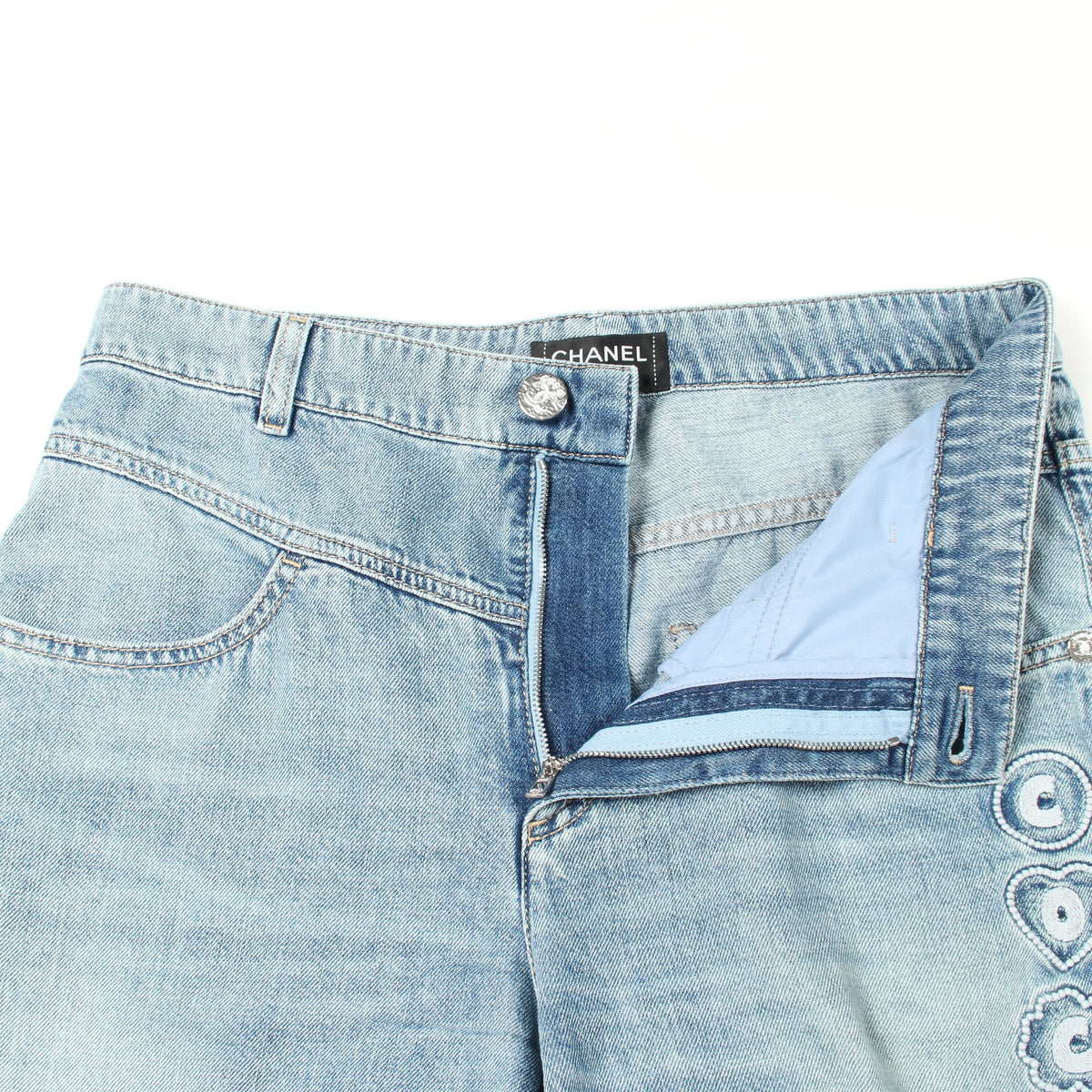 LOOK4 ロゴ デニムパンツ コットン ライトブルー シャネル