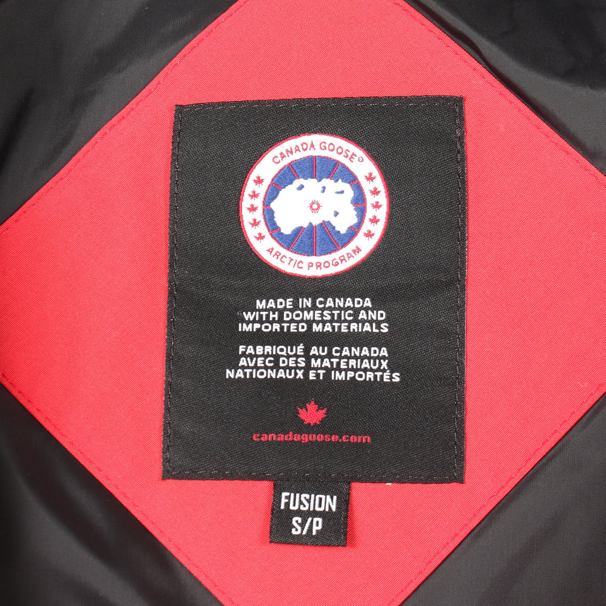 LORETTE PARKA FUSION FIT ロレッタ フード付き ダウンコート コットン レッド カナダグース