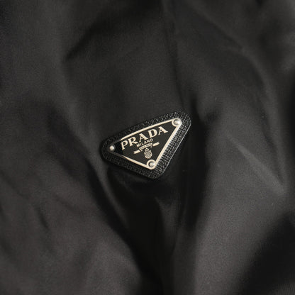 Re-Nylon トライアングルロゴ ブルゾン ナイロン ウール ブラック プラダ