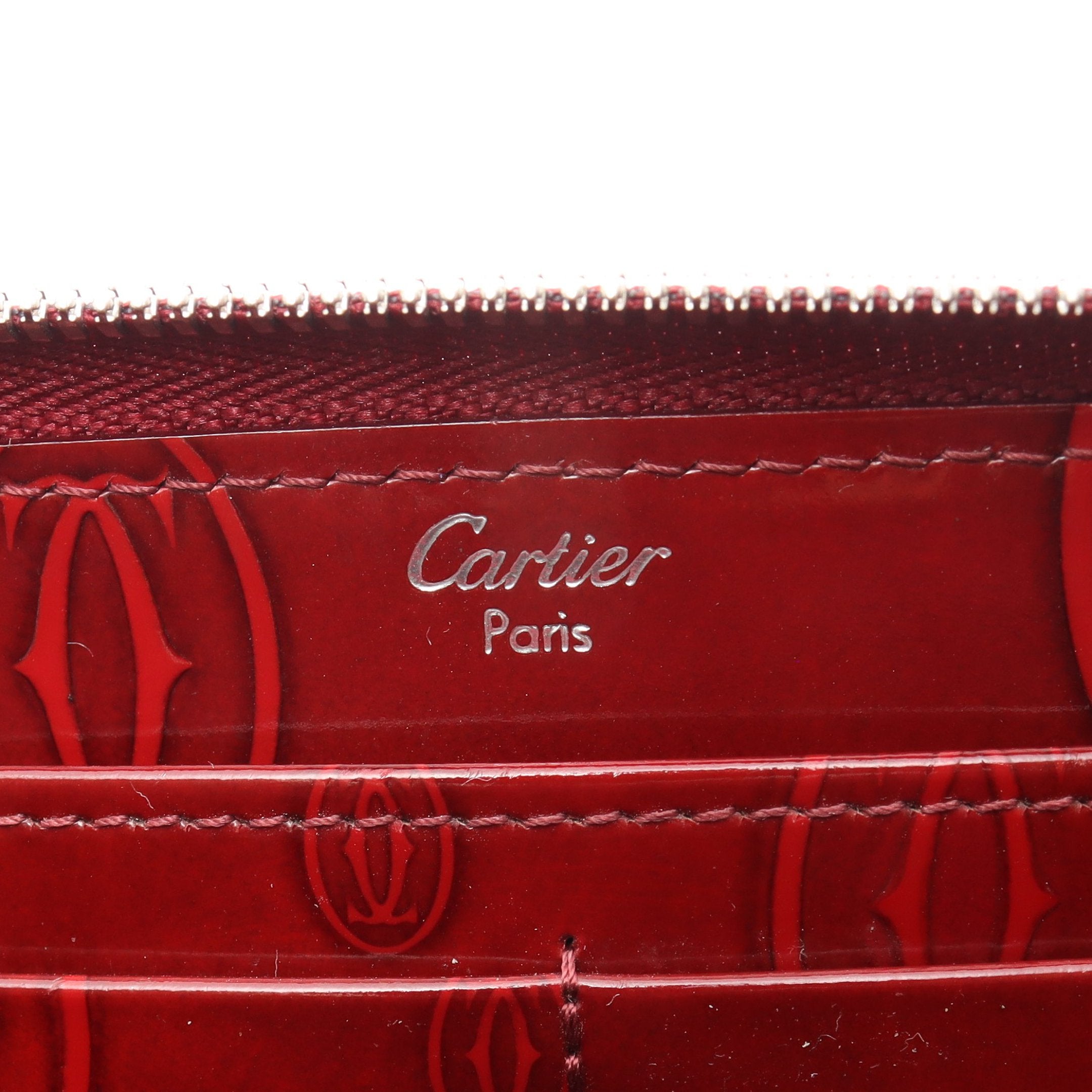 Cartier ハッピーバースデー 長財布 エナメル ボルドー ハッピーバースデー ラウンドファスナー長財布 エナメルレザー