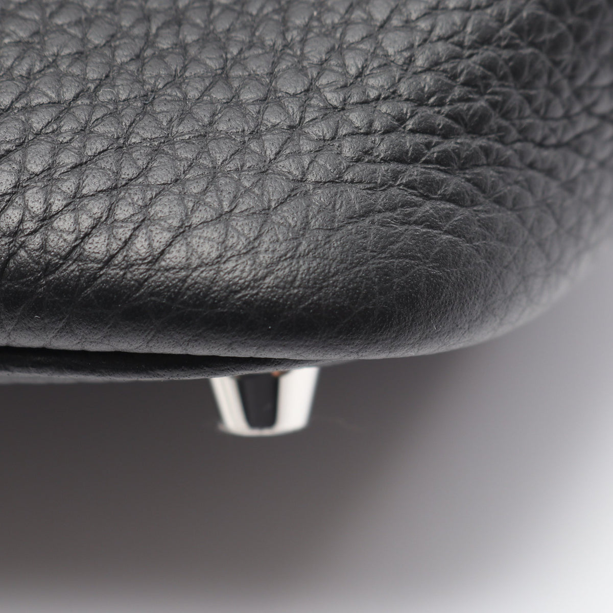 ピコタンロックPM ハンドバッグ トリヨンクレマンス ブラック シルバー金具 G刻印 エルメス